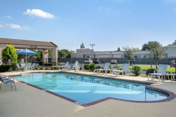 Sleep Inn Baton Rouge East I-12 image 6