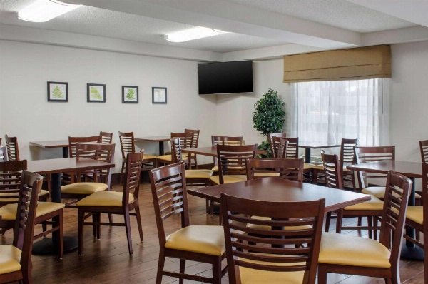 Sleep Inn Baton Rouge East I-12 image 8